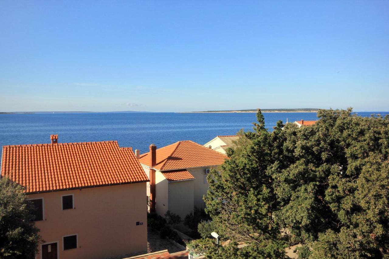 Apartments And Rooms By The Sea Mandre, Pag - 3557 Kolan Εξωτερικό φωτογραφία