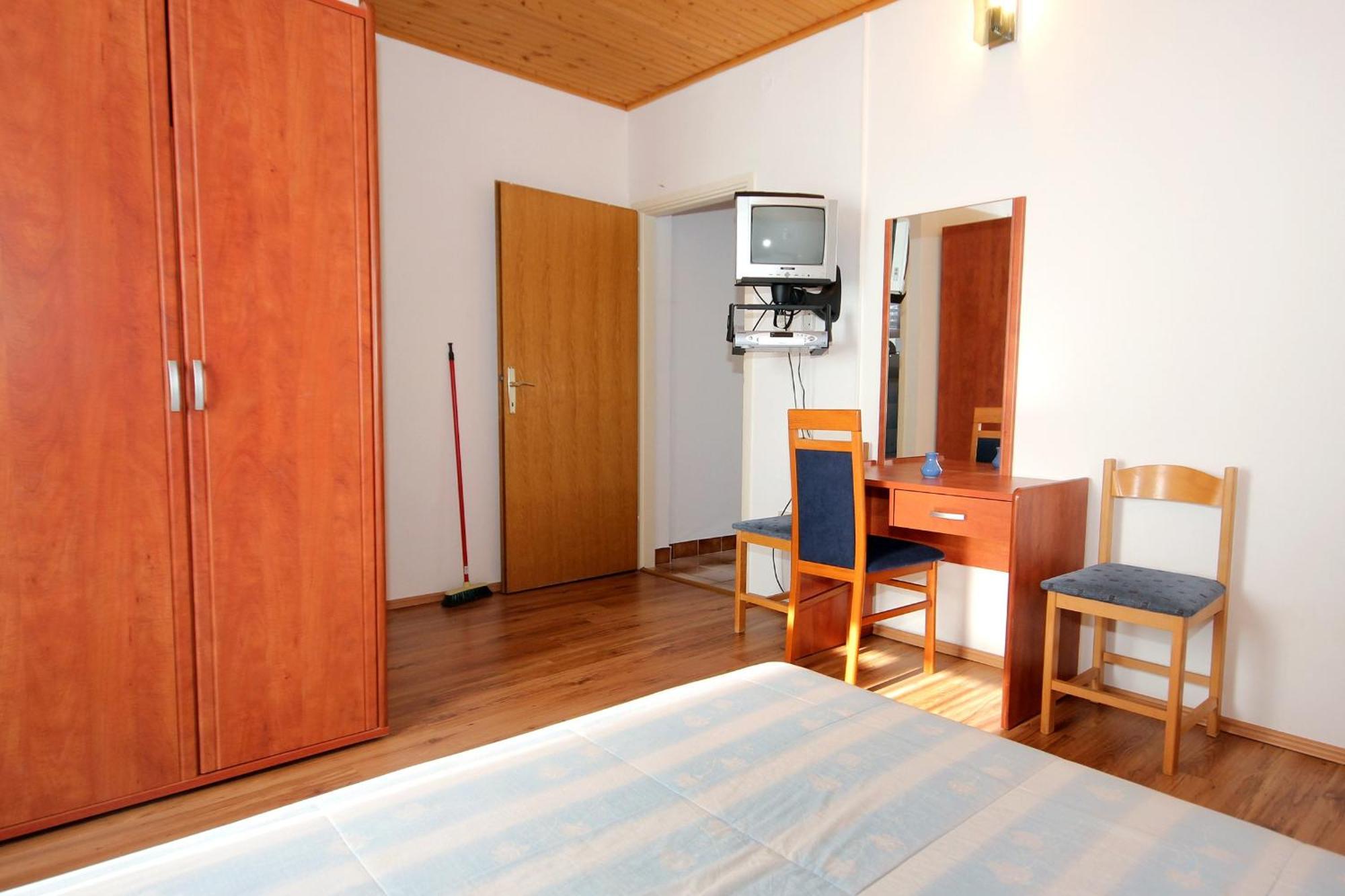 Apartments And Rooms By The Sea Mandre, Pag - 3557 Kolan Δωμάτιο φωτογραφία